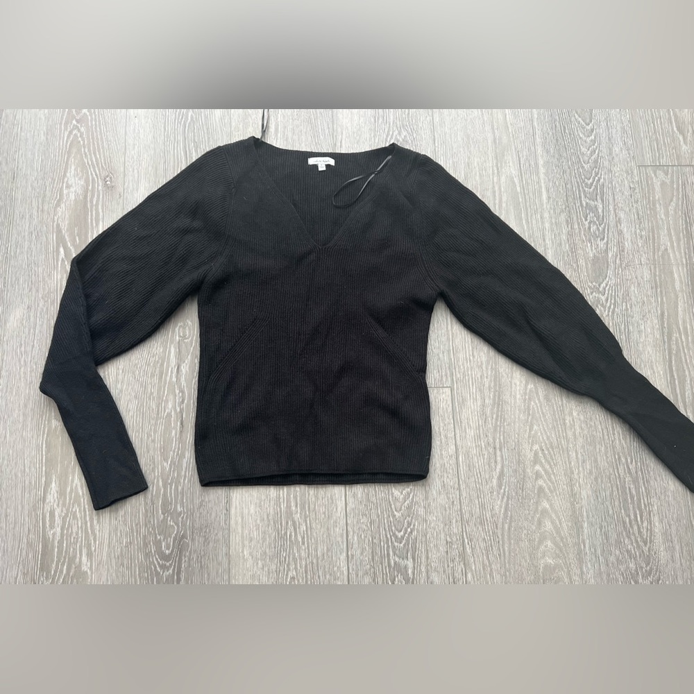 White Birch Black Ribbed Sweater size L